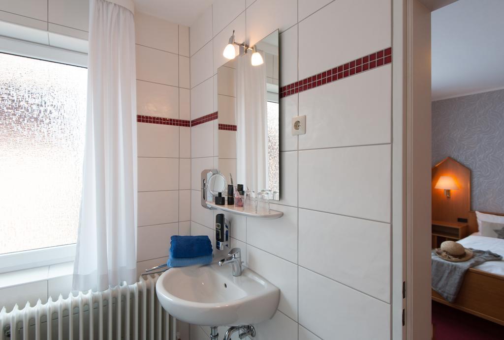 An'T Yachthaven Hotel Harlesiel Bagian luar foto