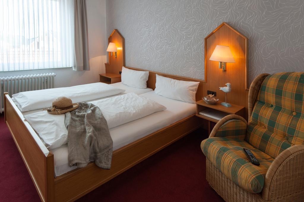 An'T Yachthaven Hotel Harlesiel Bagian luar foto