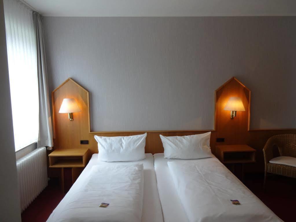 An'T Yachthaven Hotel Harlesiel Bagian luar foto